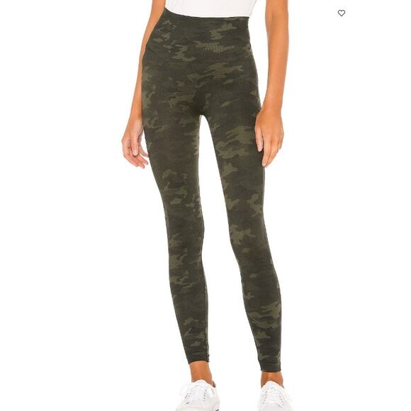 SPANX Look At Me Now Seamless High Waist Leggings Green Camo Large L - Picture 2 of 9